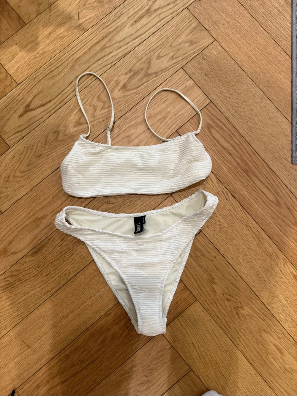 triangl swimwear White Textured Two-Piece Bikini